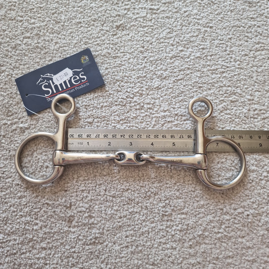 6" Shires hanging cheek lozenge snaffle bit B558