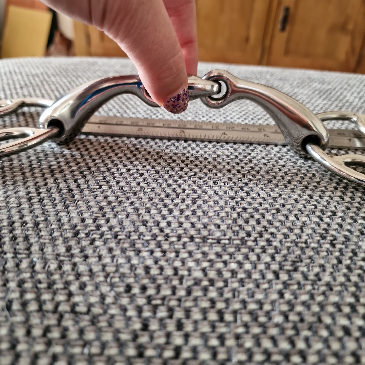 5.5" Bevel Anatomical Curved Lozenge snaffle bit B701