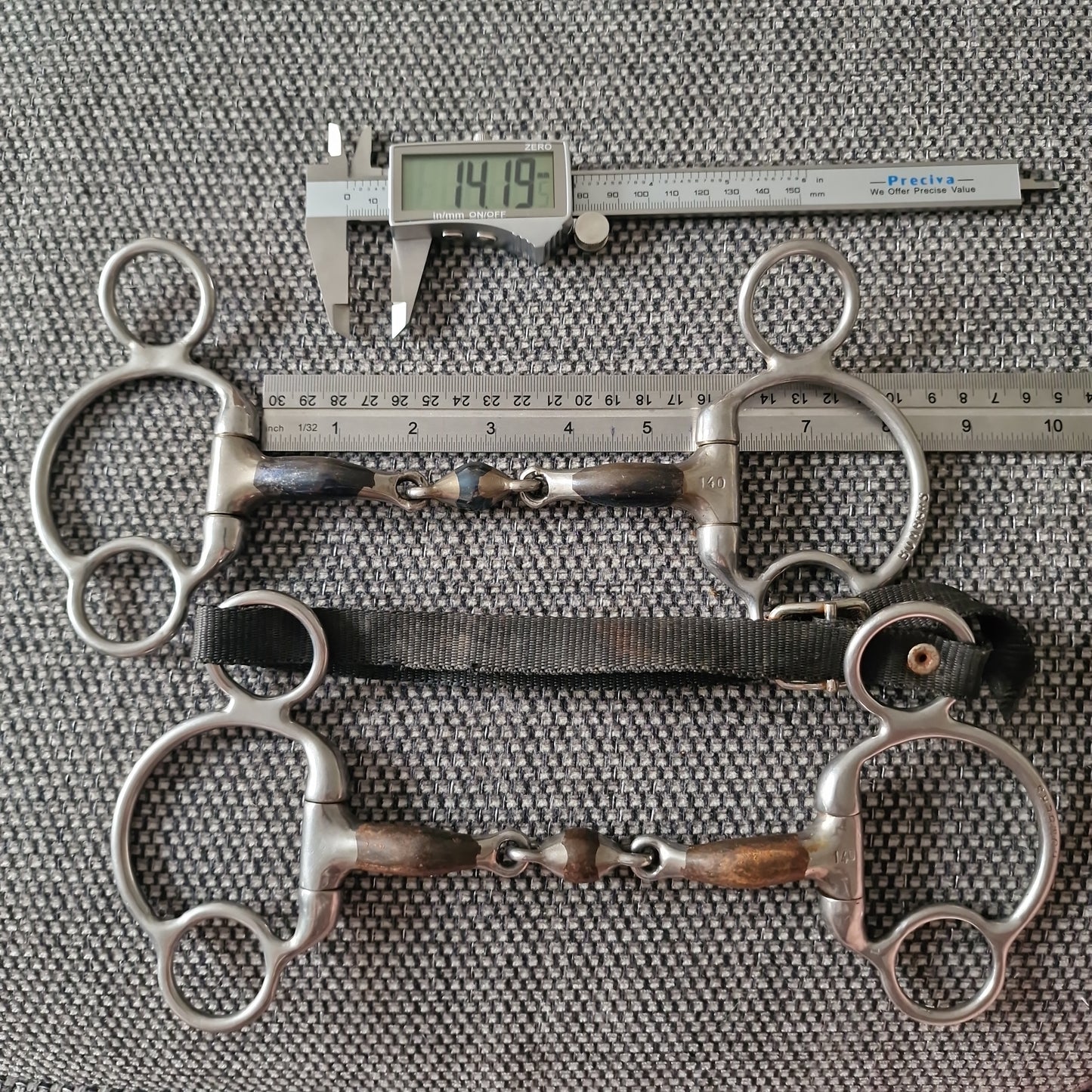 5.5" Bombers Eggbutt Elliptical Universal 2.5 ring lozenge gag bit B929