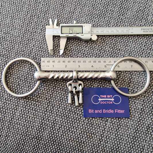 5.25" loose ring breaking snaffle bit B65