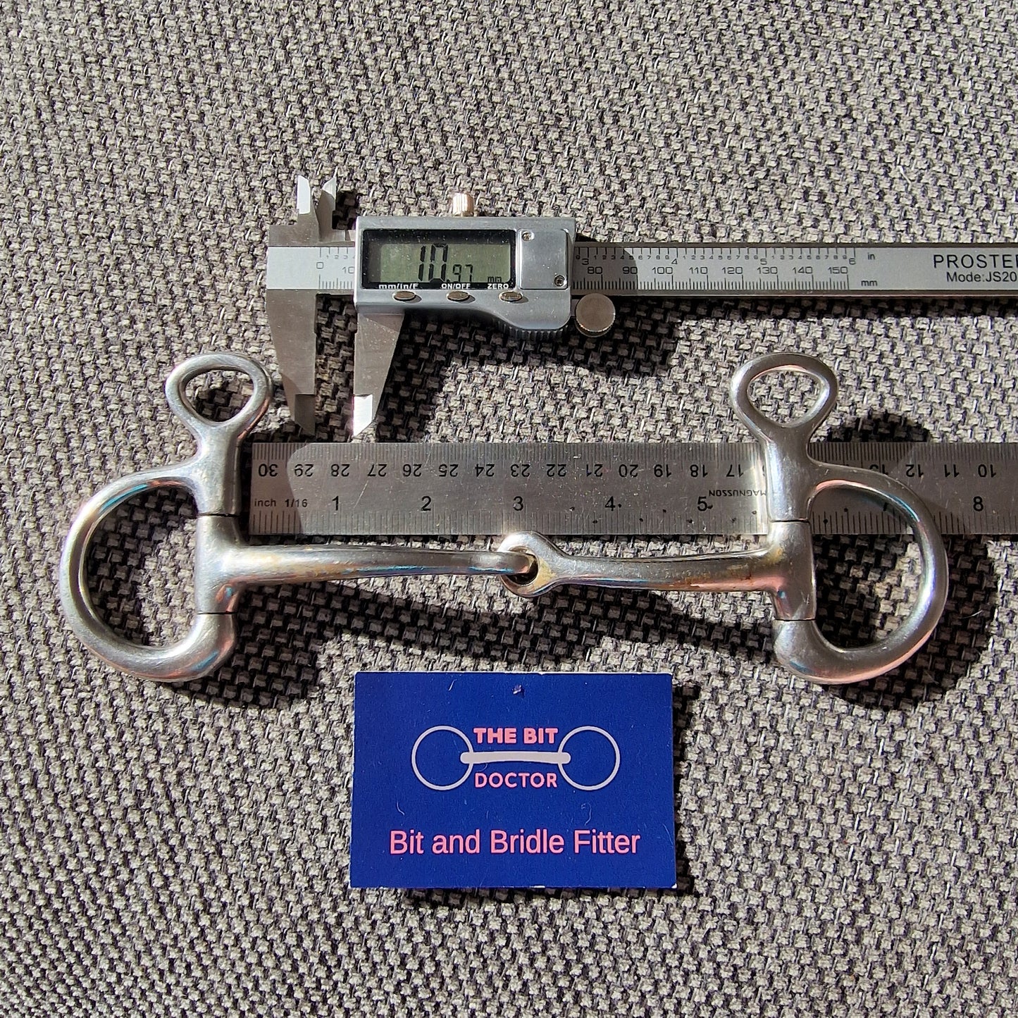 5.5" horsemanship saddery orbit hanging cheek snaffle Bit B1410