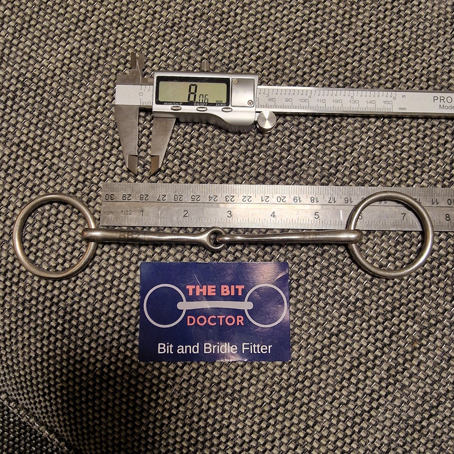 5.5" very thin loose ring jointed bradoon snaffle bit B716