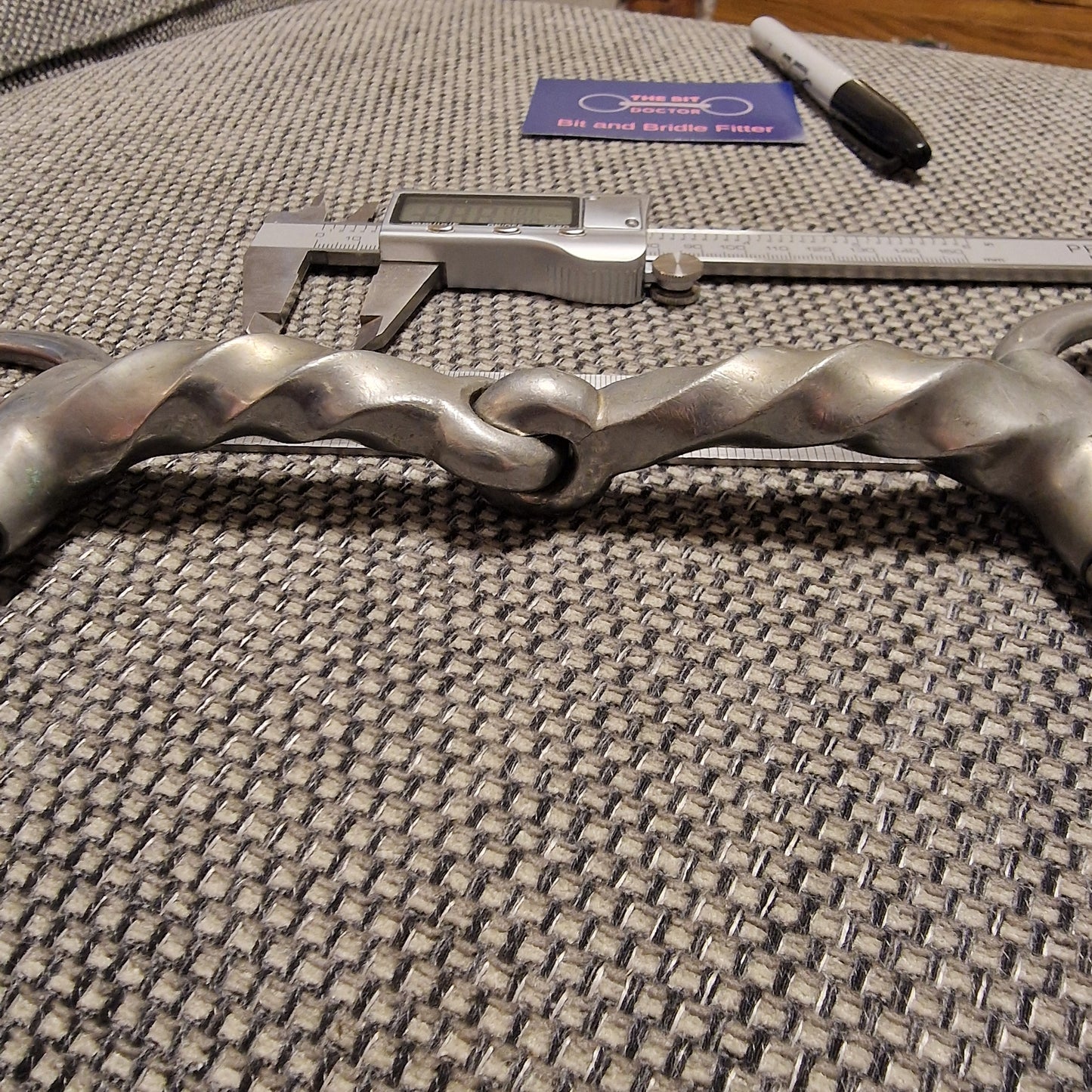 6" Eglantine vintage curved twisted eggbutt snaffle Bit B1363