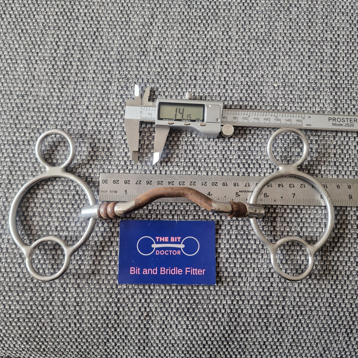 5.25" 140mm happy tongue cherry roller 2.5 ring universal gag bit B656