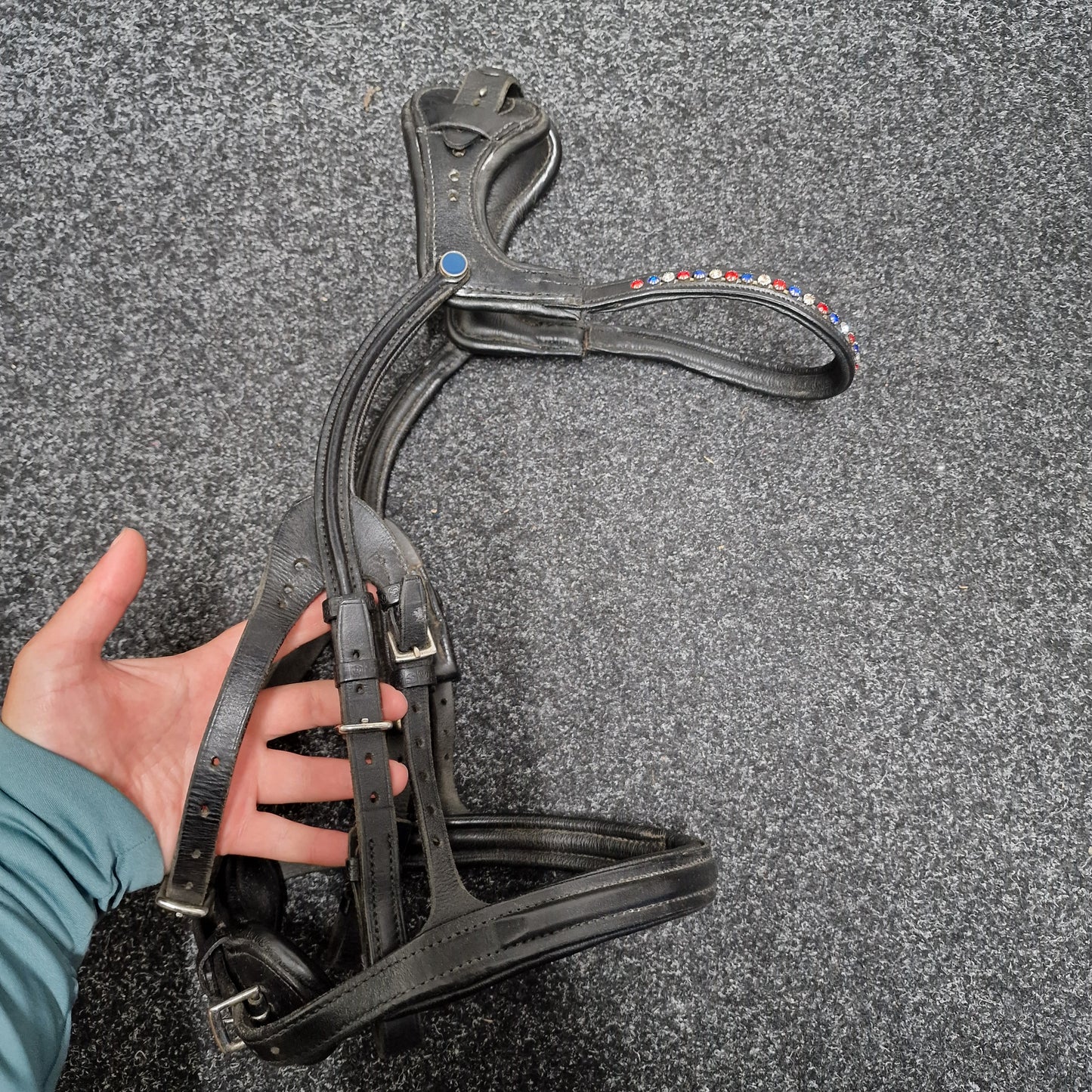 Full black Stubben freedom bridle A9