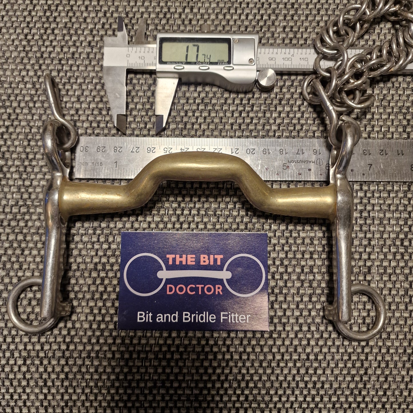 5.75" neue schule warmblood short shank weymouth double bit B1076