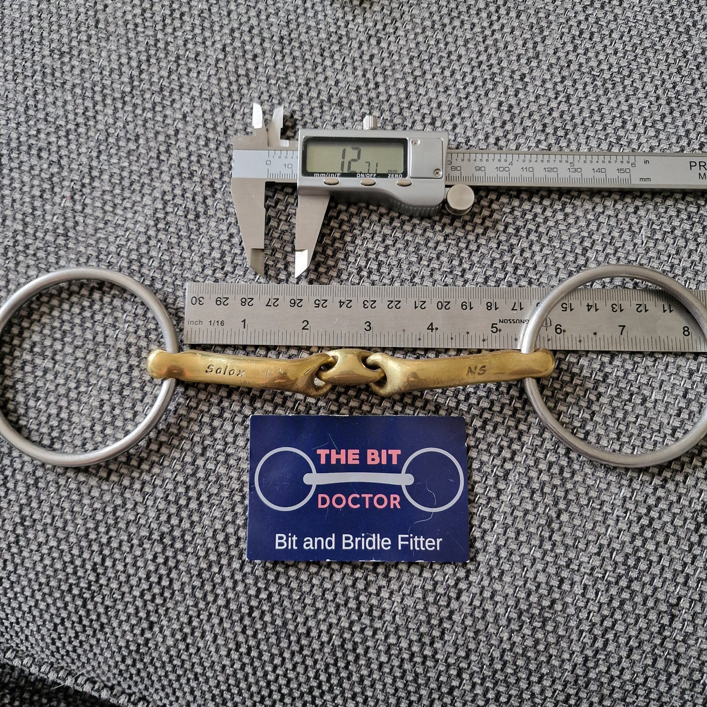 5.25" 12mm Neue schule verbindend lozenge loose ring snaffle bit B1124
