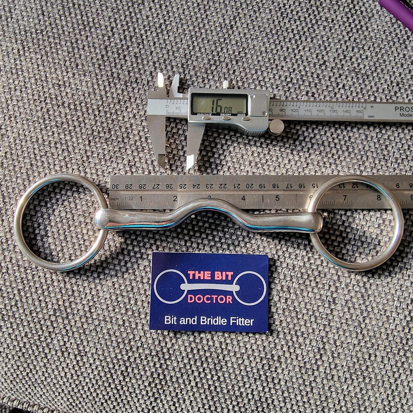 5.75" Custom magic cambridge port loose ring snaffle bit - ribbed one side B856