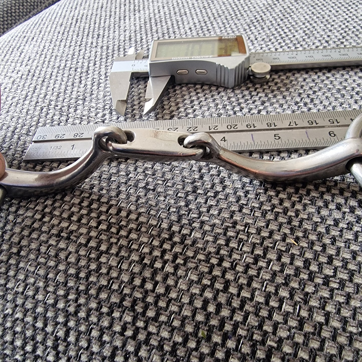 6" hilary vernon informed designs loose ring precision lozenge snaffle bit B1059
