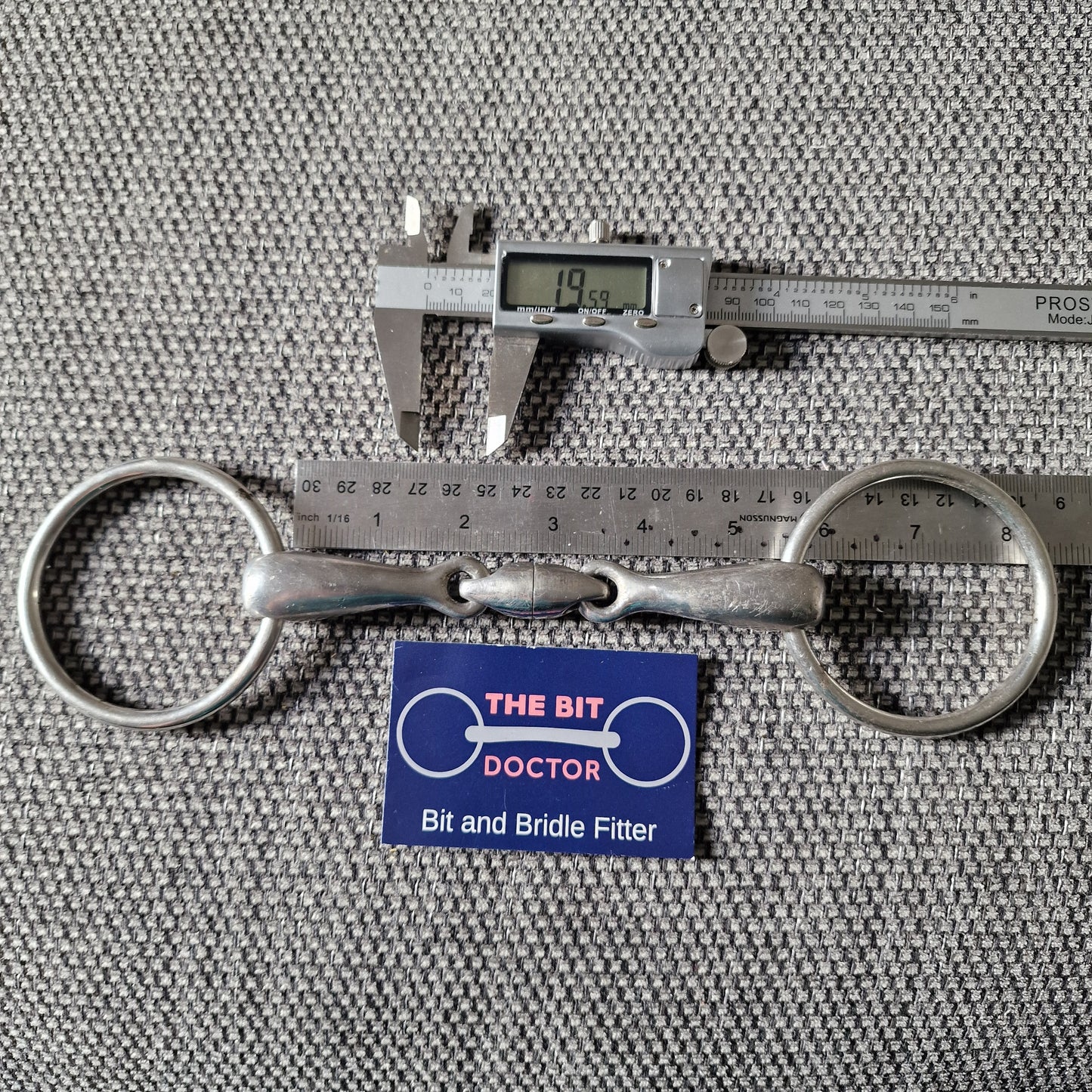 5.25" centre revolver loose ring lozenge snaffle bit B475