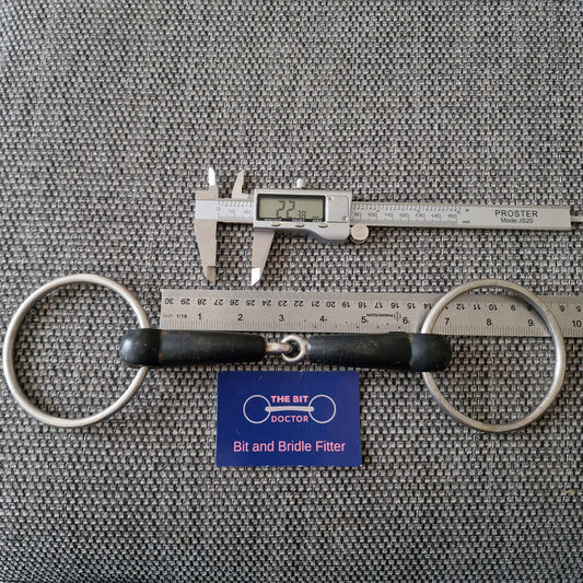 6" rubber jointed loose ring snaffle bit B260