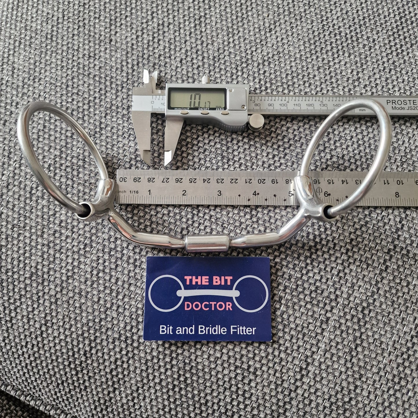 5" Horsemanship saddery HP relief lip relief comfy mullen barrel sleeved loose ring snaffle B638