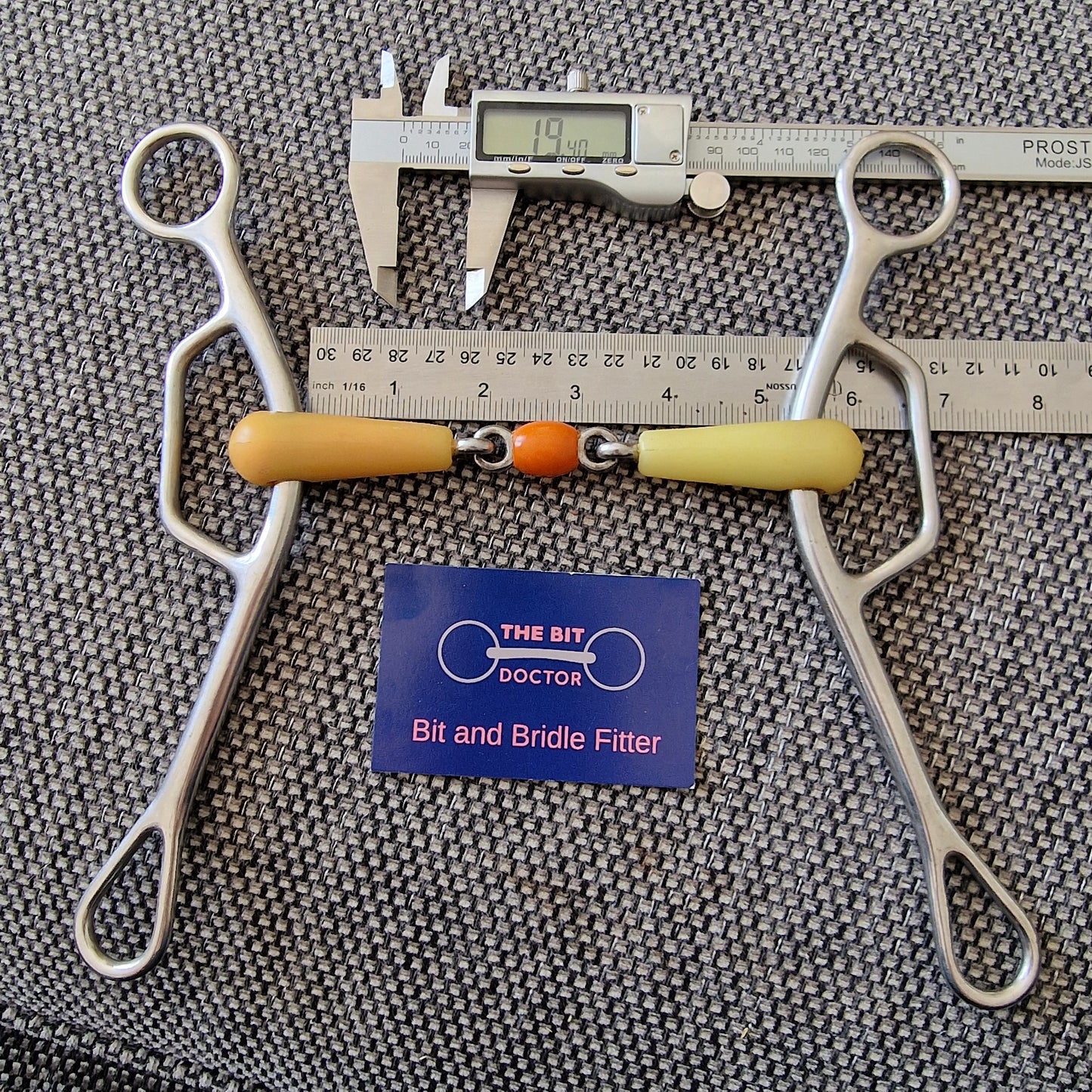 5.25" Happy Mouth lozenge american gag bit B252