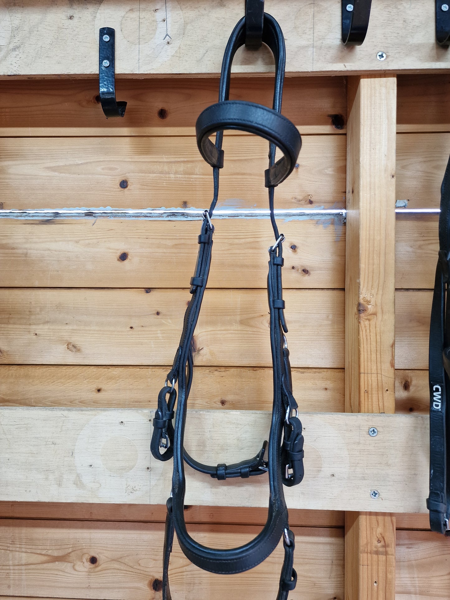 SH Small Horse black micklem bridle