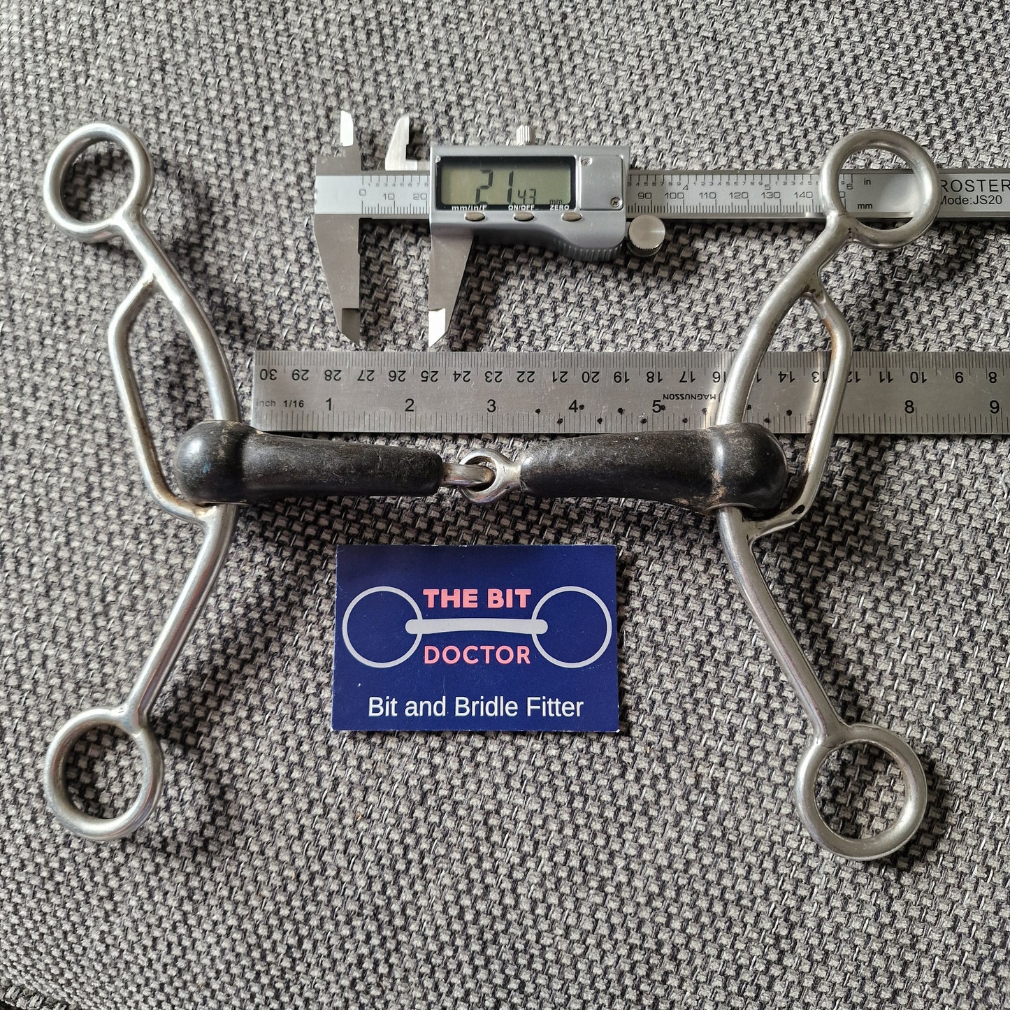 5.5" Abbey vulcanite jointed American gag bit B610