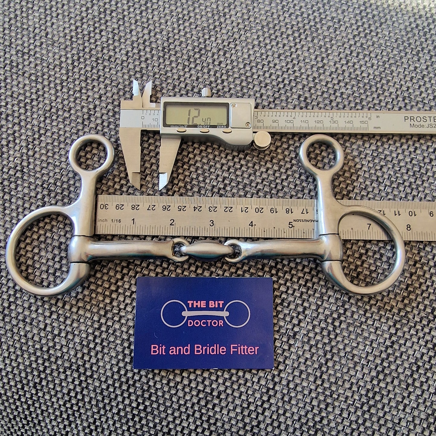 5.5" hilary vernon informed designs harmony lozenge hanging cheek snaffle Bit B1336