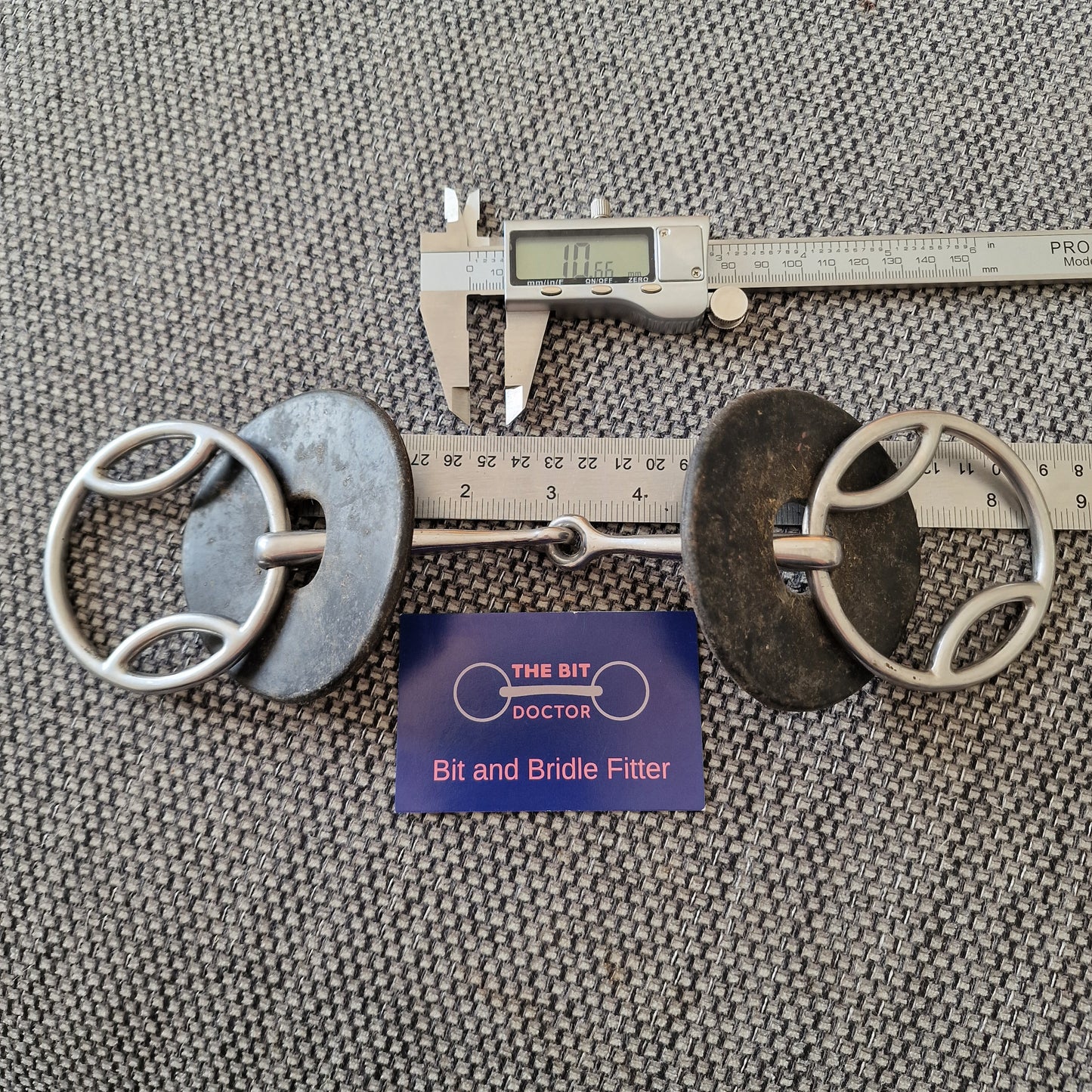 5.5" bevel jointed Snaffle Bit B1030