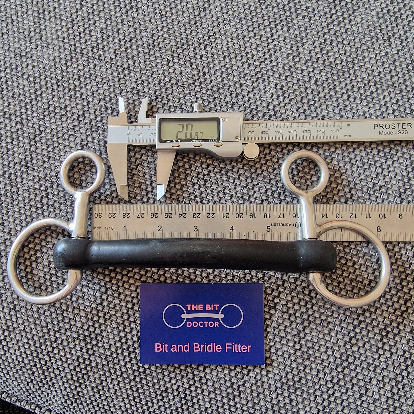 5.75" Abbey custom made vulcanite hanging cheek Mullen bit B642