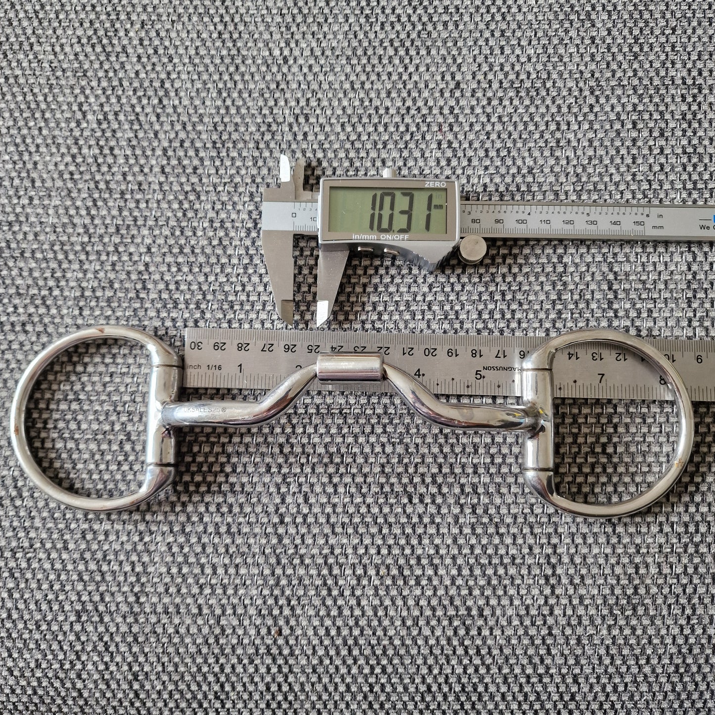 5.5" ported barrel eggbutt snaffle bit B148