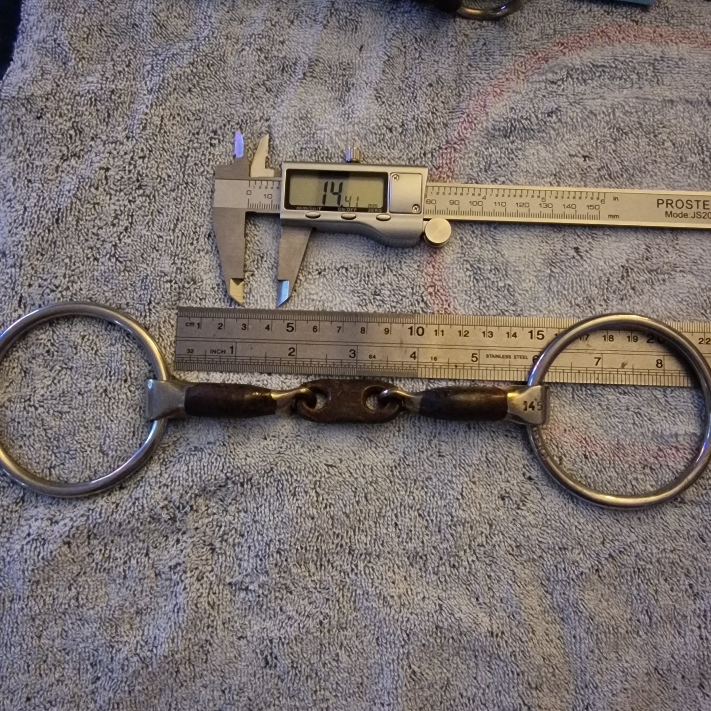 5.75" 145mm bombers bc45 control plate loose ring snaffle bit B1197