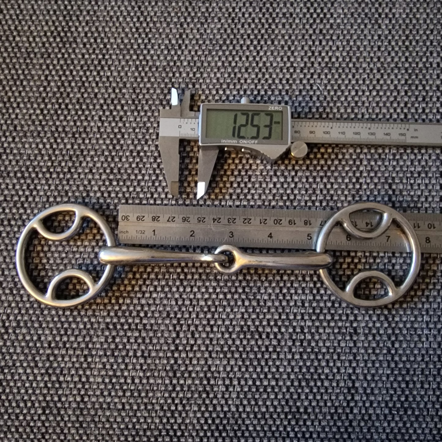 5" loop ring bevel jointed snaffle bit B69