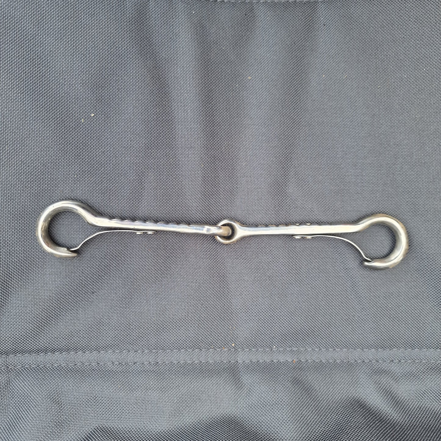 Butterfly clip on bit B444