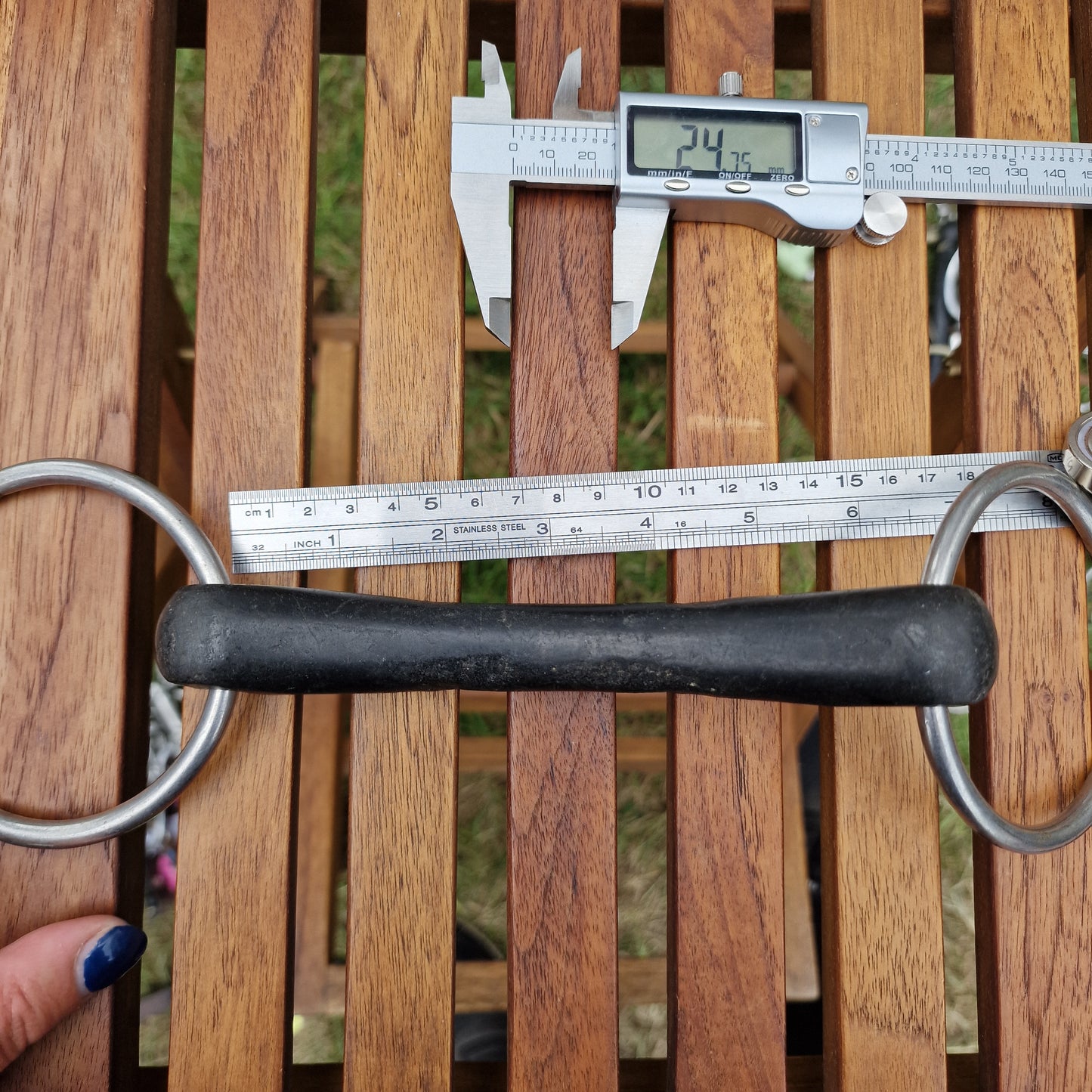 5.75" vulcanite mullen loose ring snaffle bit B254