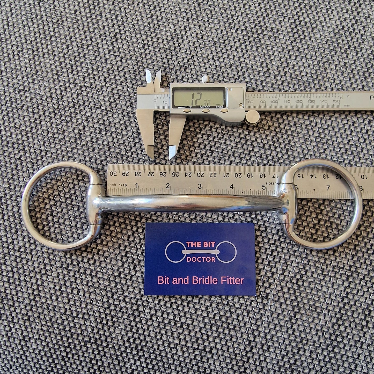 5.25" hilary vernon informed designs symmetry eggbutt snaffle Bit B1312