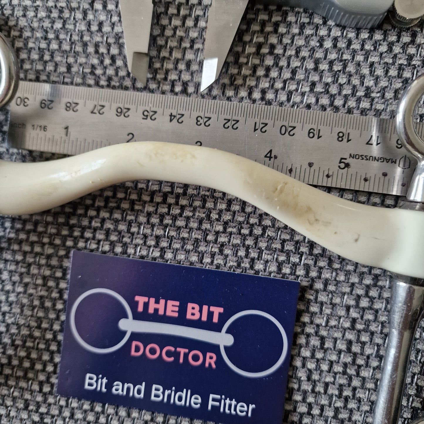 5.75" Trust inno sense medium port pelham Bit B1653