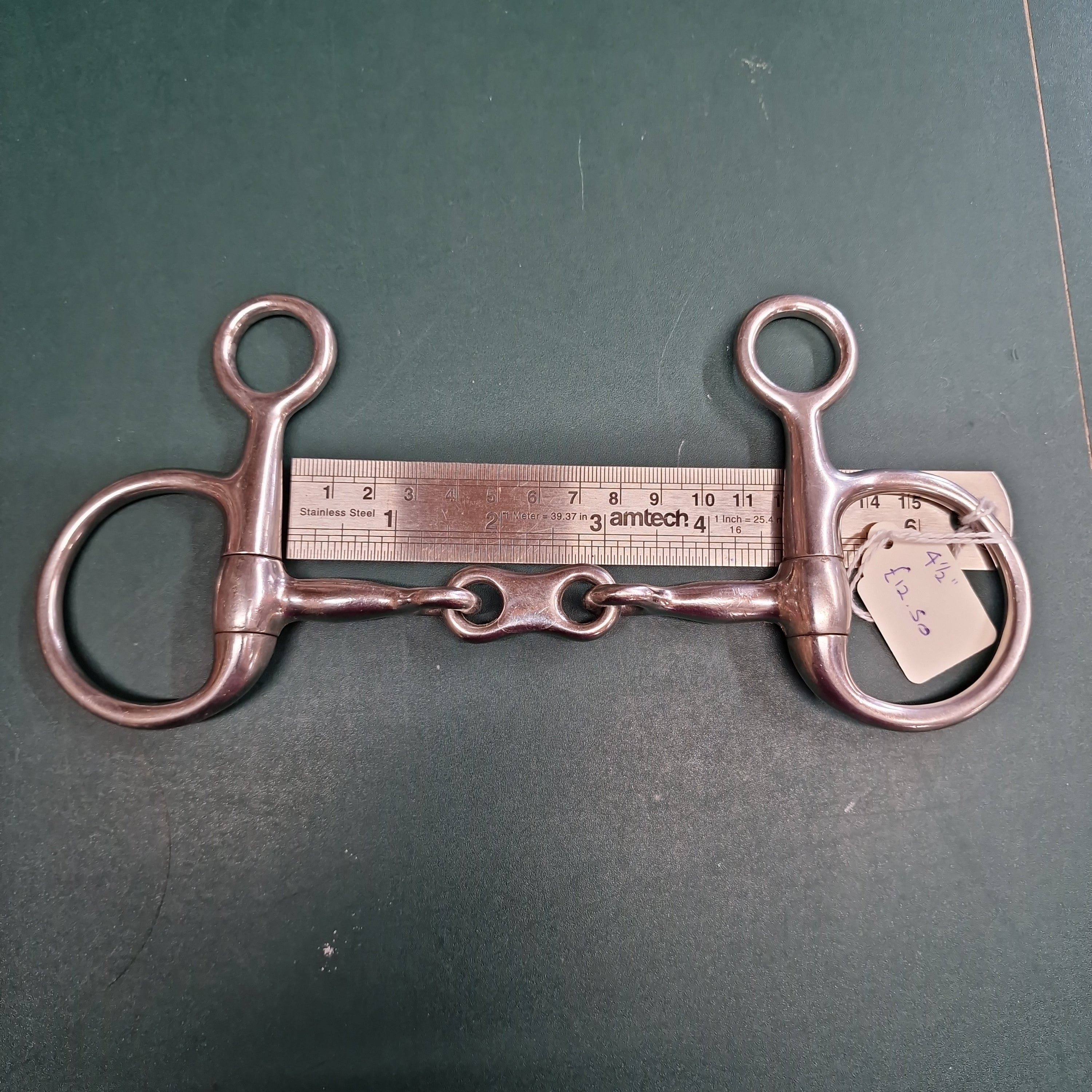 On Time Trader England Blue Sweet Iron Ported Snaffle Horse Bit – Sizes 4.5 To 6.25 Inch