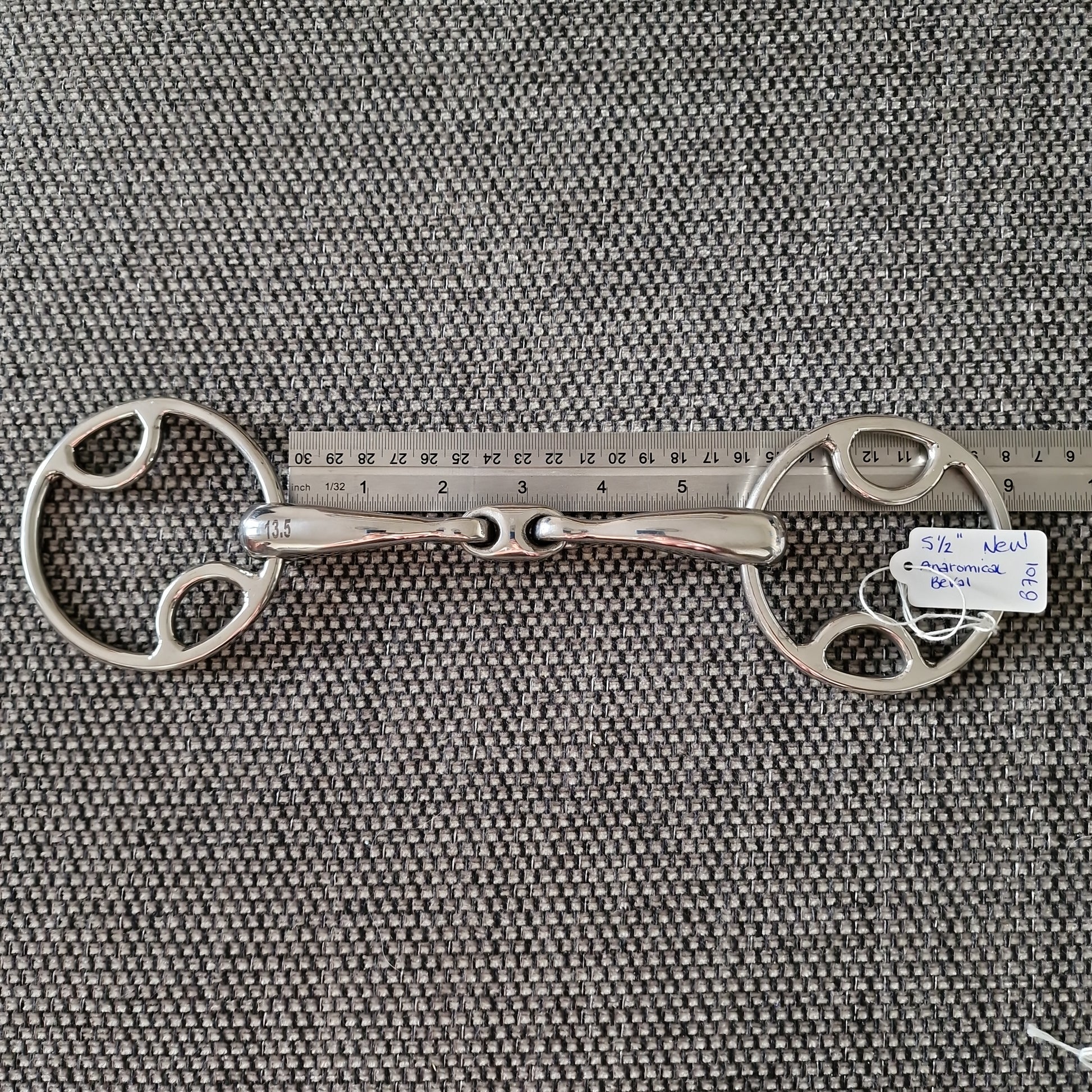 5.5" Bevel Anatomical Curved Lozenge snaffle bit B701 – The Bit Doctor