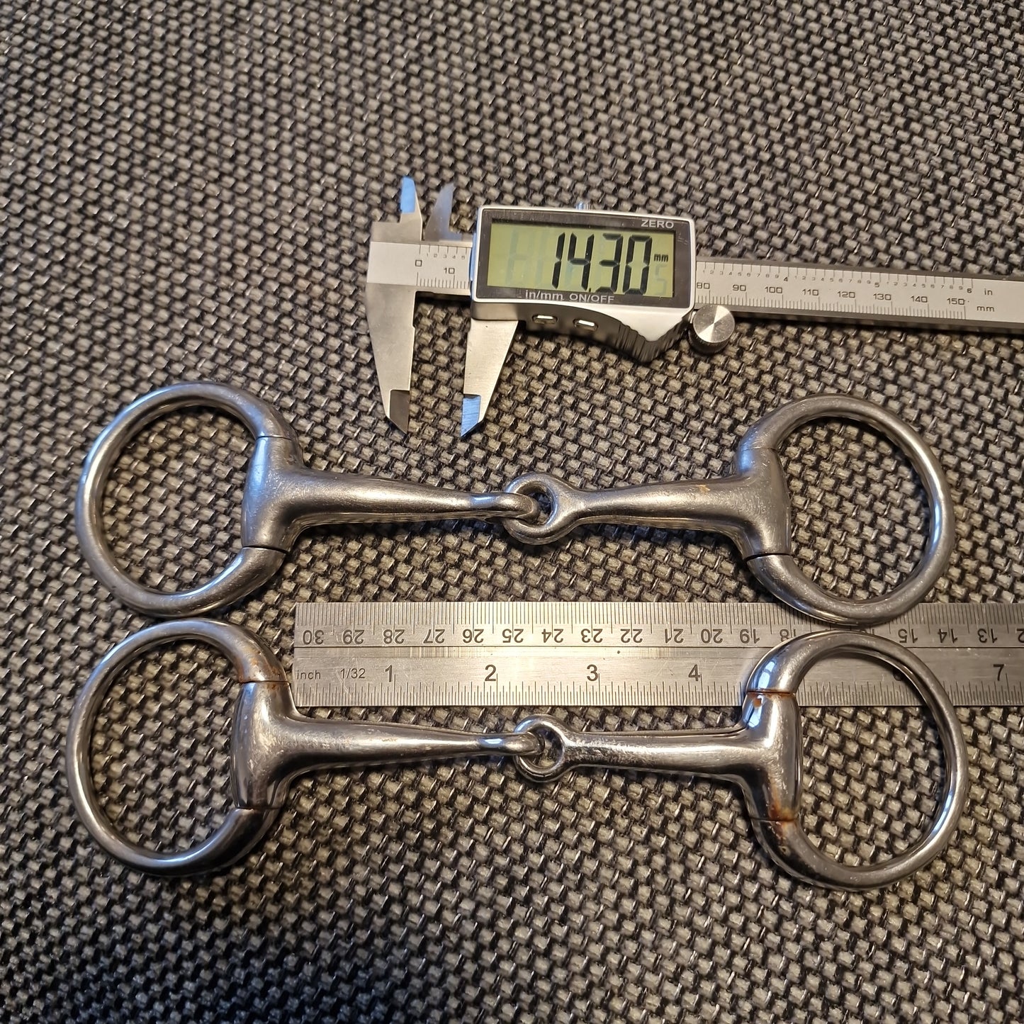 4.25" eggbutt jointed bradoon snaffle Bit B1015