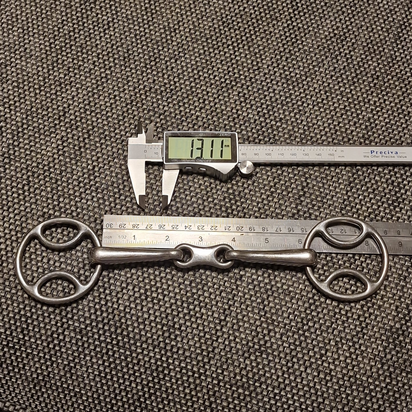 6" Bevel French Link snaffle Bit B969