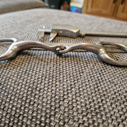 4.5" eggbutt curved jointed bradoon snaffle bit B97