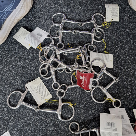 Clearance New hanging cheek jointed snaffle bit
