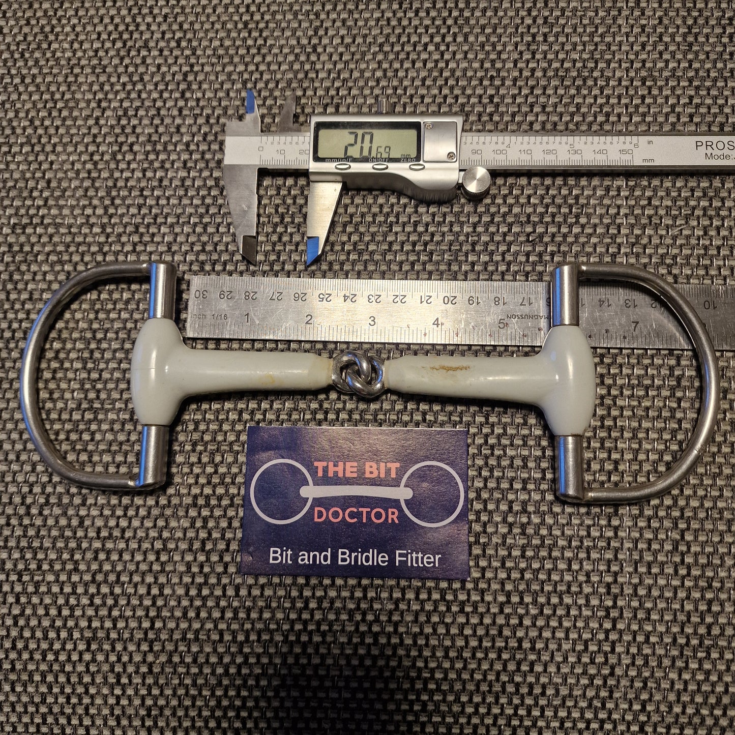 5.5" beris jointed d-ring snaffle Bit B1344