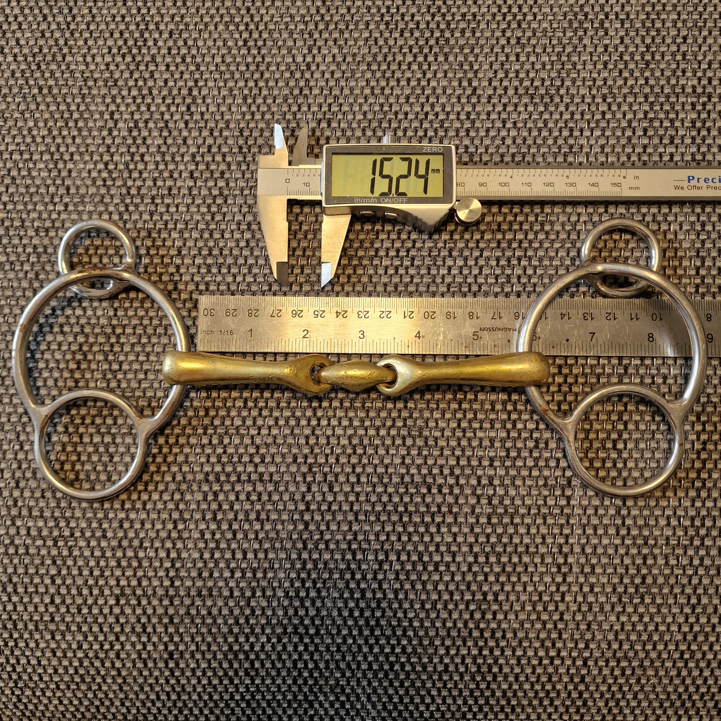 5.5" anatomical copper lozenge 2.5 ring universal gag bit B1202