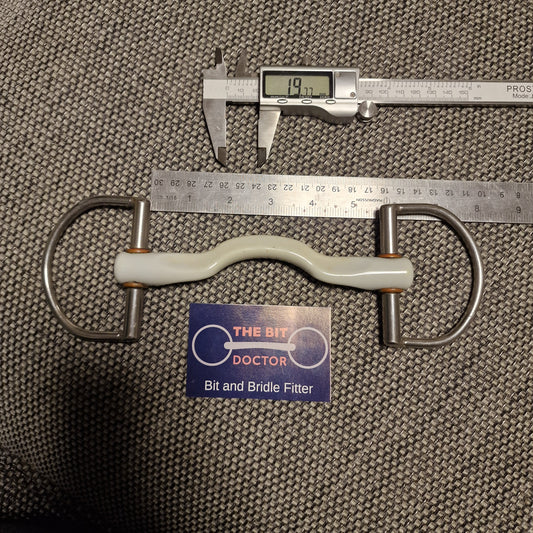 5.5" beris konnex soft ported d-ring snaffle Bit B1344