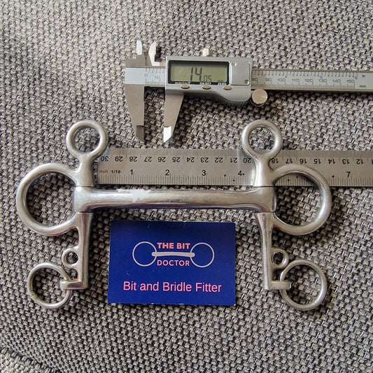 4.25" neat mullen pelham Bit B1596