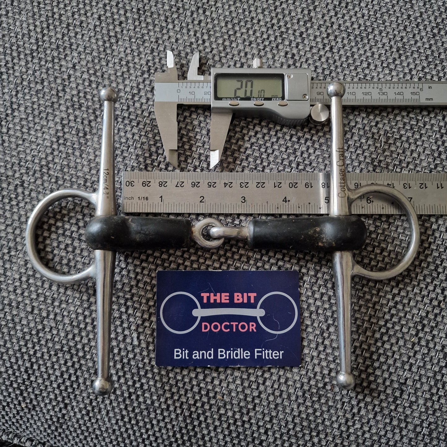 4.75" jointed rubber full cheek snaffle Bit B1285