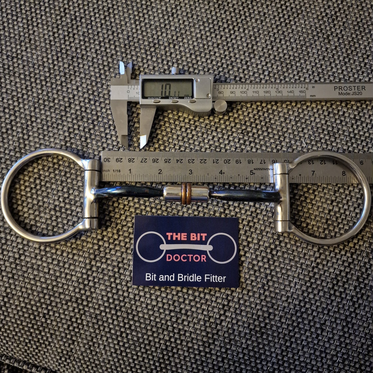 5.5" sweet iron d-ring mullen barrel snaffle bit B610