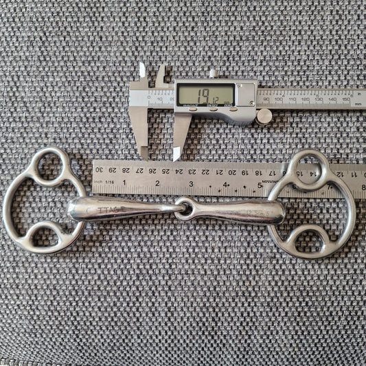 5" wilkie bevel jointed snaffle bit B841