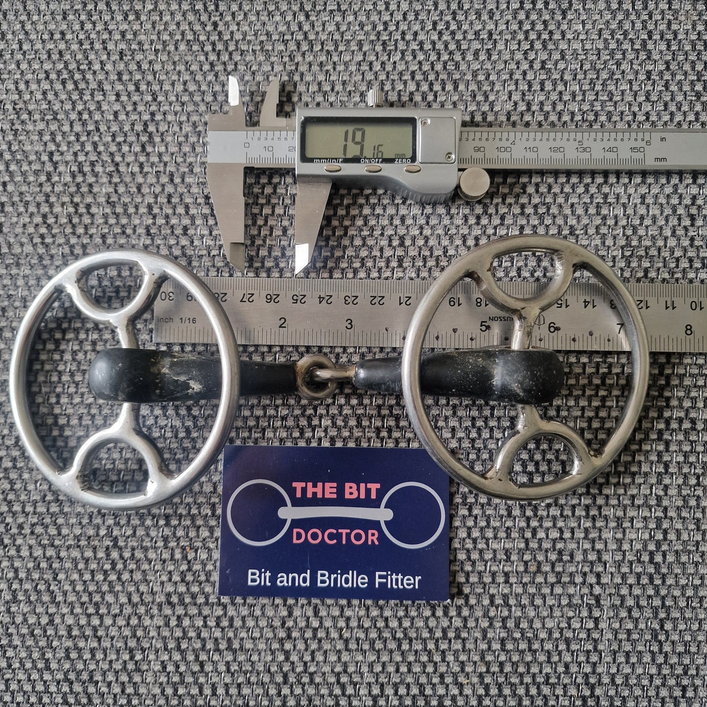 5.25" abbey custom vulcanite jointed cartwheel gag Bit B1624