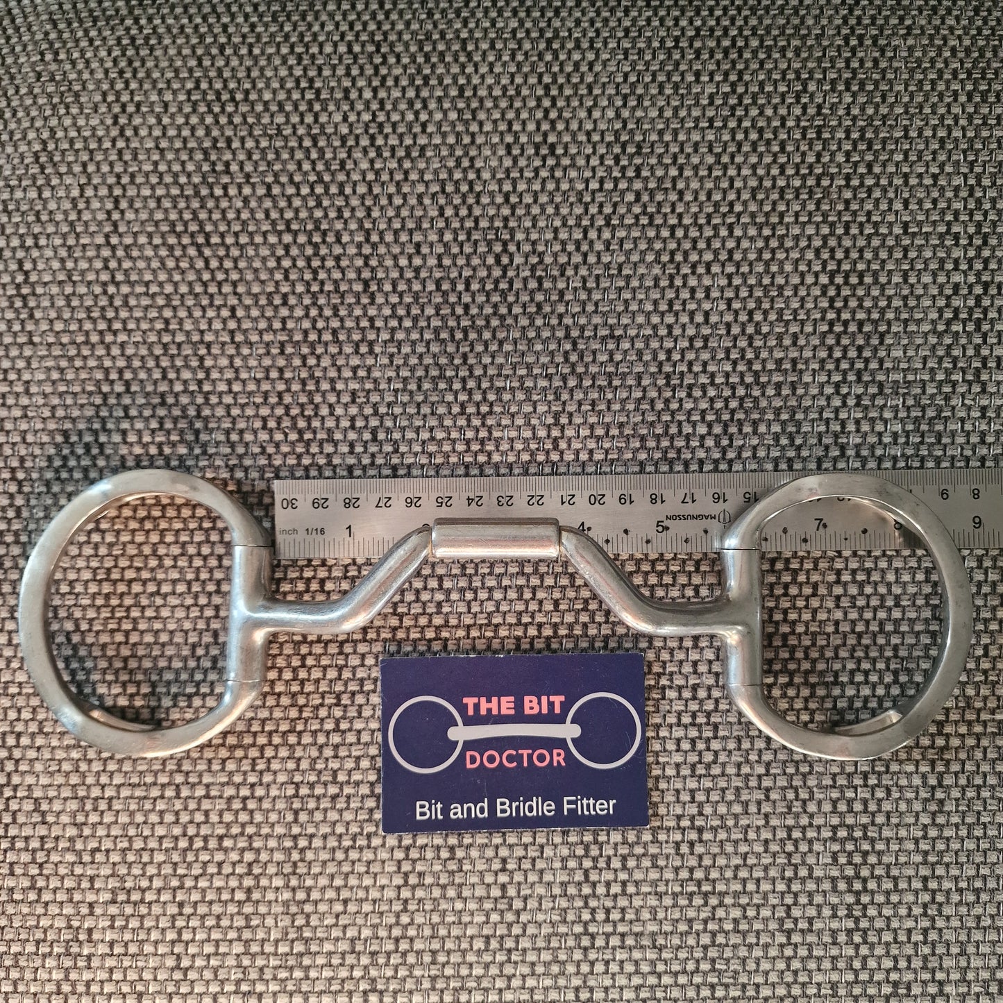 5.5" myler mb33 wide ported barrel eggbutt snaffle with hooks Bit B1796