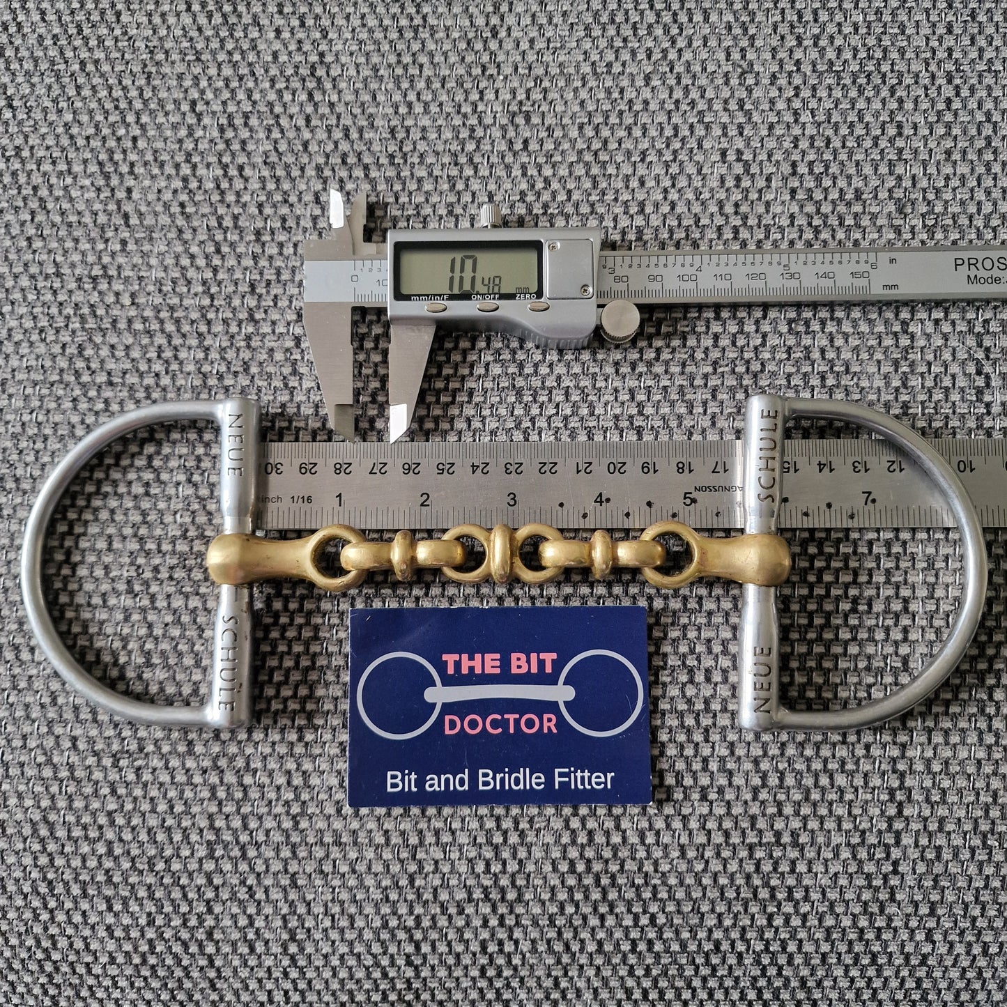 5.5" Neue schule hunter waterford d-ring snaffle bit B668