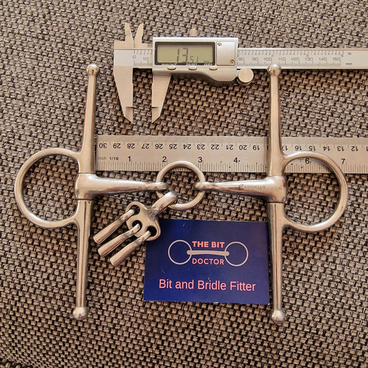 4.75" full cheek breaking snaffle Bit B1540