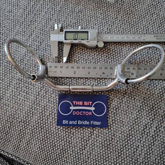 4.75" horsemanship saddery mullen barrel lip relief sleeved loose ring snaffle bit B545