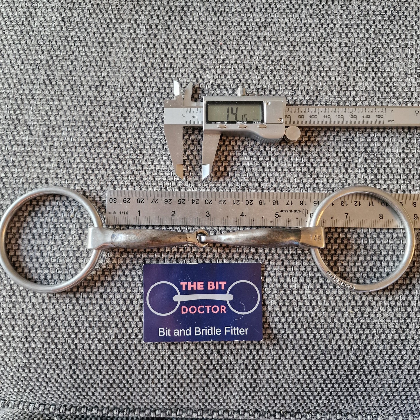 5.75" 145mm bombers lock up loose ring Snaffle bit B433