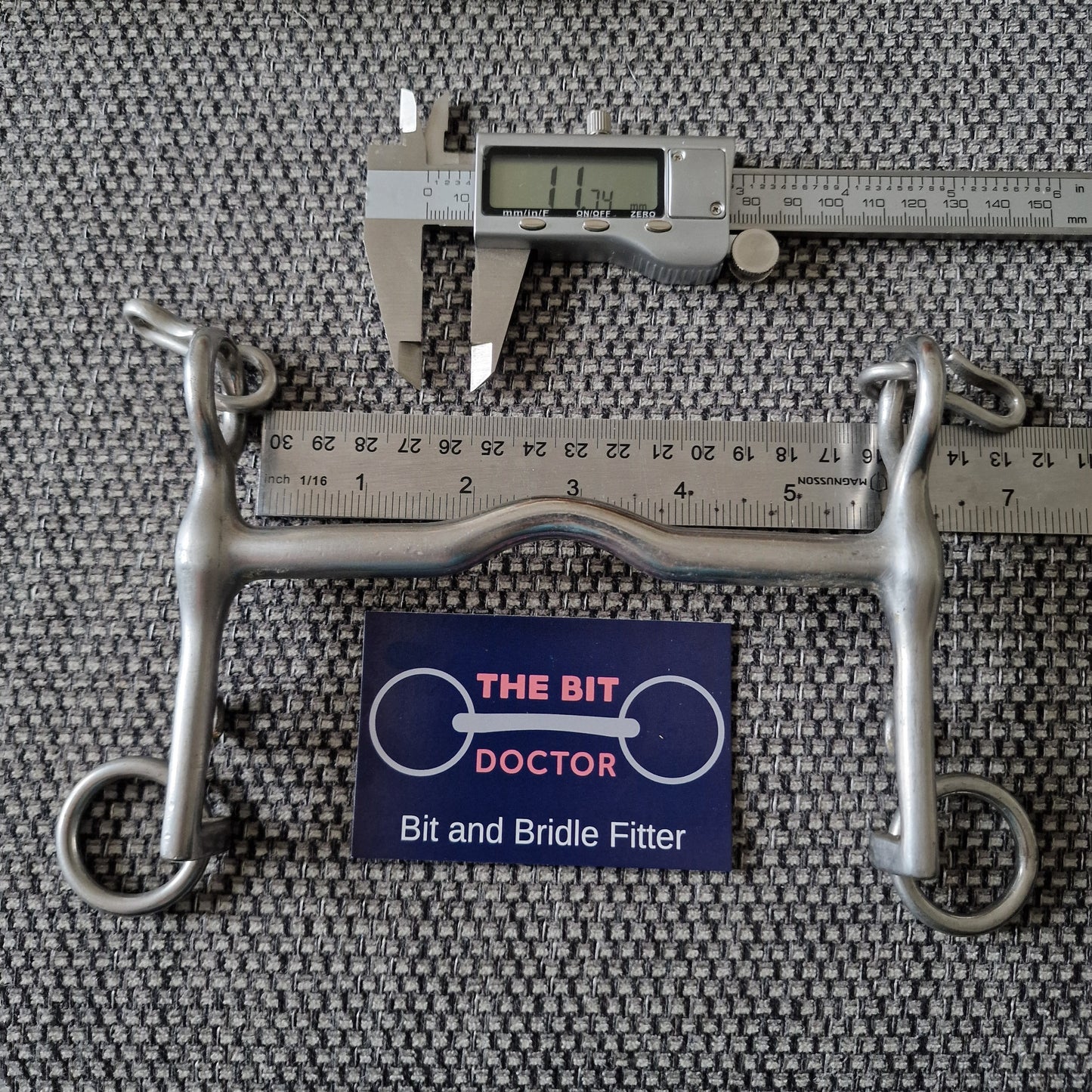 5.5" Short shank baby weymouth double bit B345