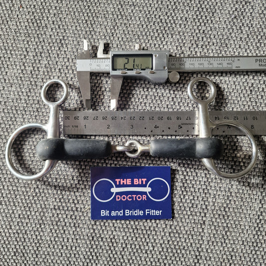 5.5" rubber jointed hanging cheek Snaffle bit B843